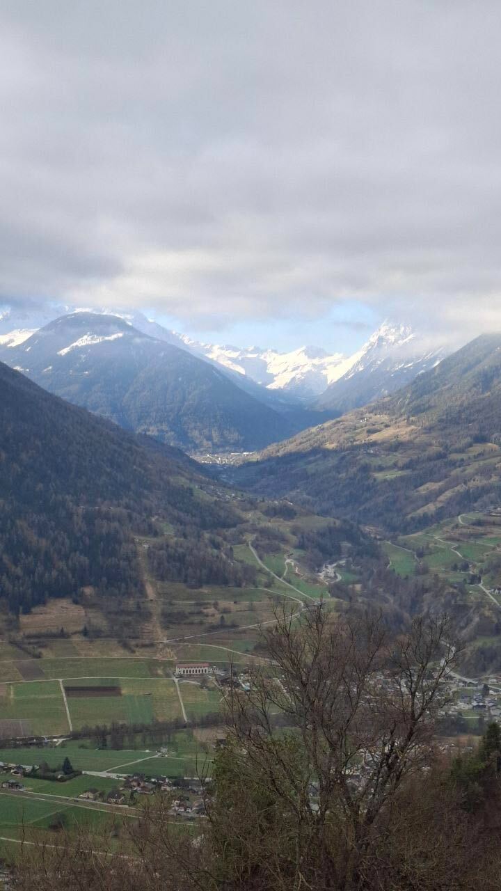 Paysage alpin autour du Levron